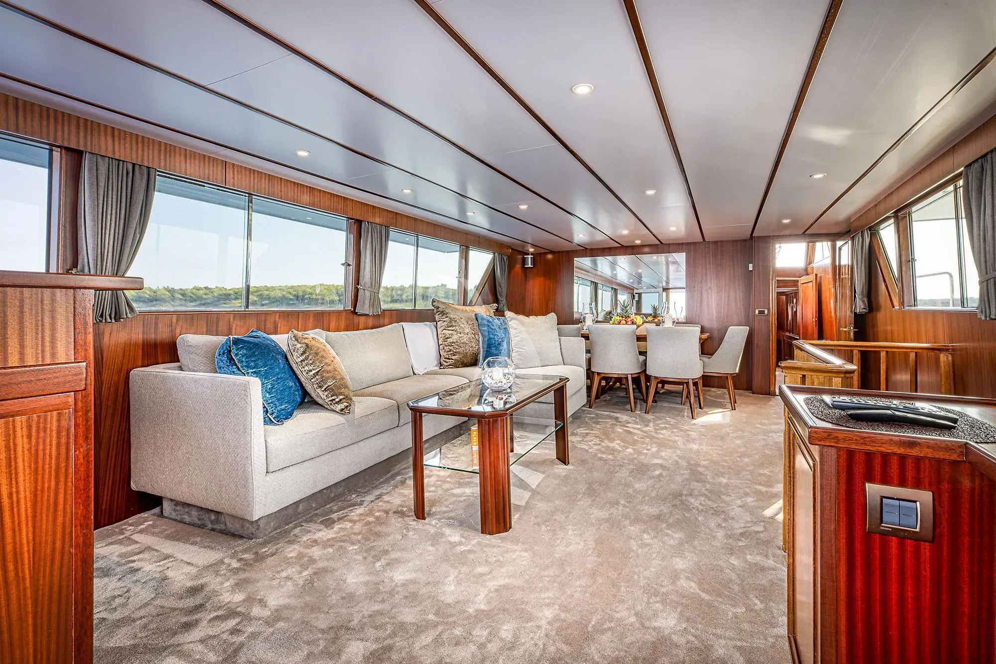 Charter Yacht CHANTELLA - Chantier Naval d'Antibes 29m - 4 Cabins - Cannes - St Tropez - Cogolin - Nice - The French Riviera Day Charter Yacht