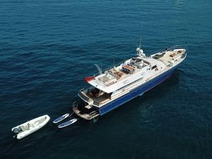 CHANTELLA - Chantier Naval d'Antibes 29m - 4 Cabins - Cannes - St Tropez - Cogolin - Nice - The French Riviera Day Charter Yacht CHANTELLA - Chantier Naval d'Antibes 29m - 4 Cabins - Cannes - St Tropez - Cogolin - Nice - The French Riviera Day Charter Yacht