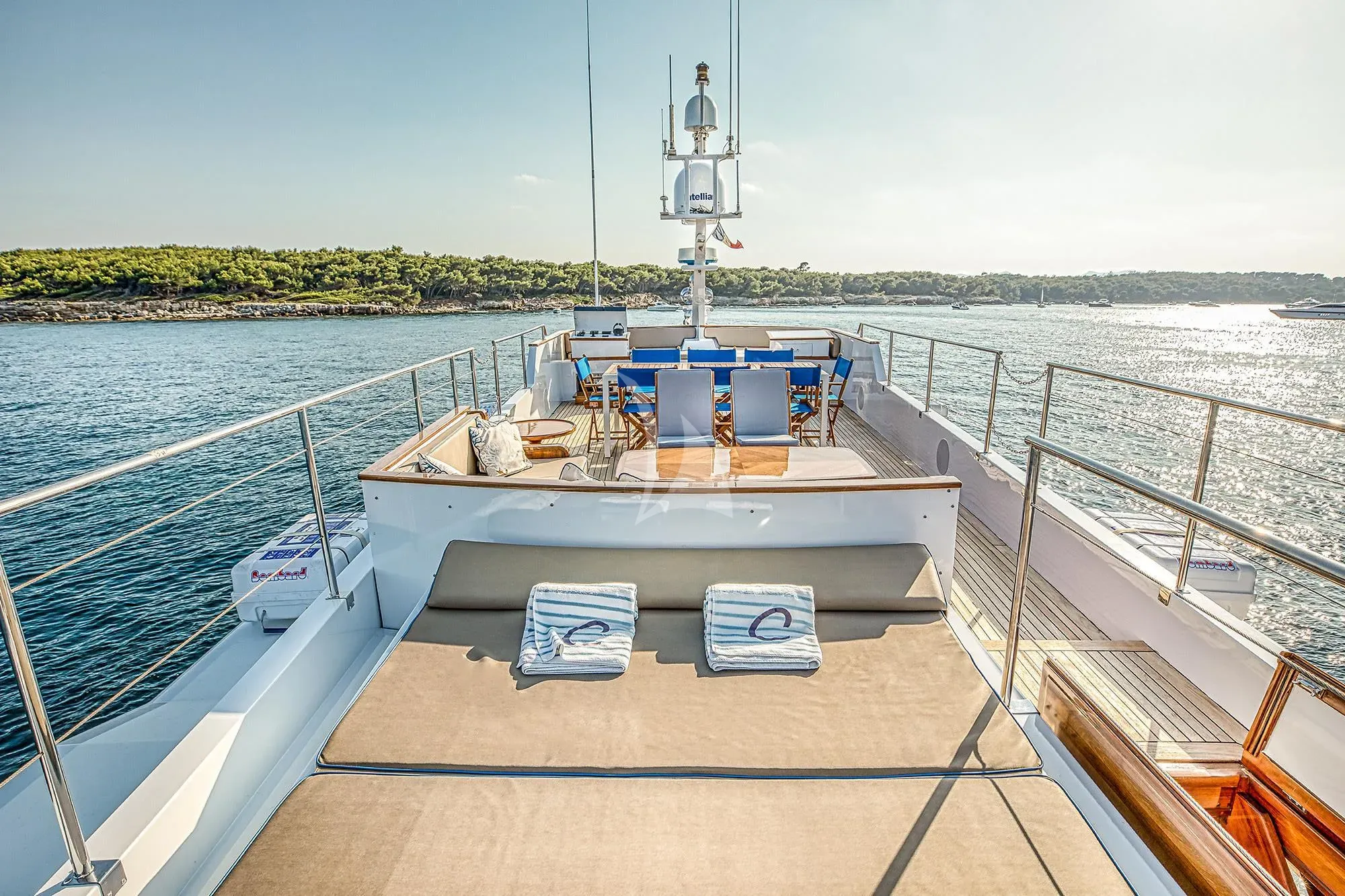 Charter Yacht CHANTELLA - Chantier Naval d'Antibes 29m - 4 Cabins - Cannes - St Tropez - Cogolin - Nice - The French Riviera Day Charter Yacht