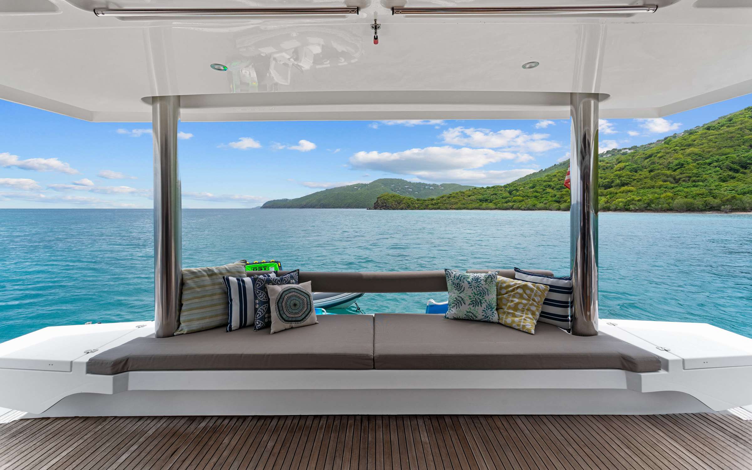 Charter Yacht CHILLIN HUT - Bali 5.4 - 4 Cabins - Tortola - Virgin Gorda - Anegada - BVI - Caribbean