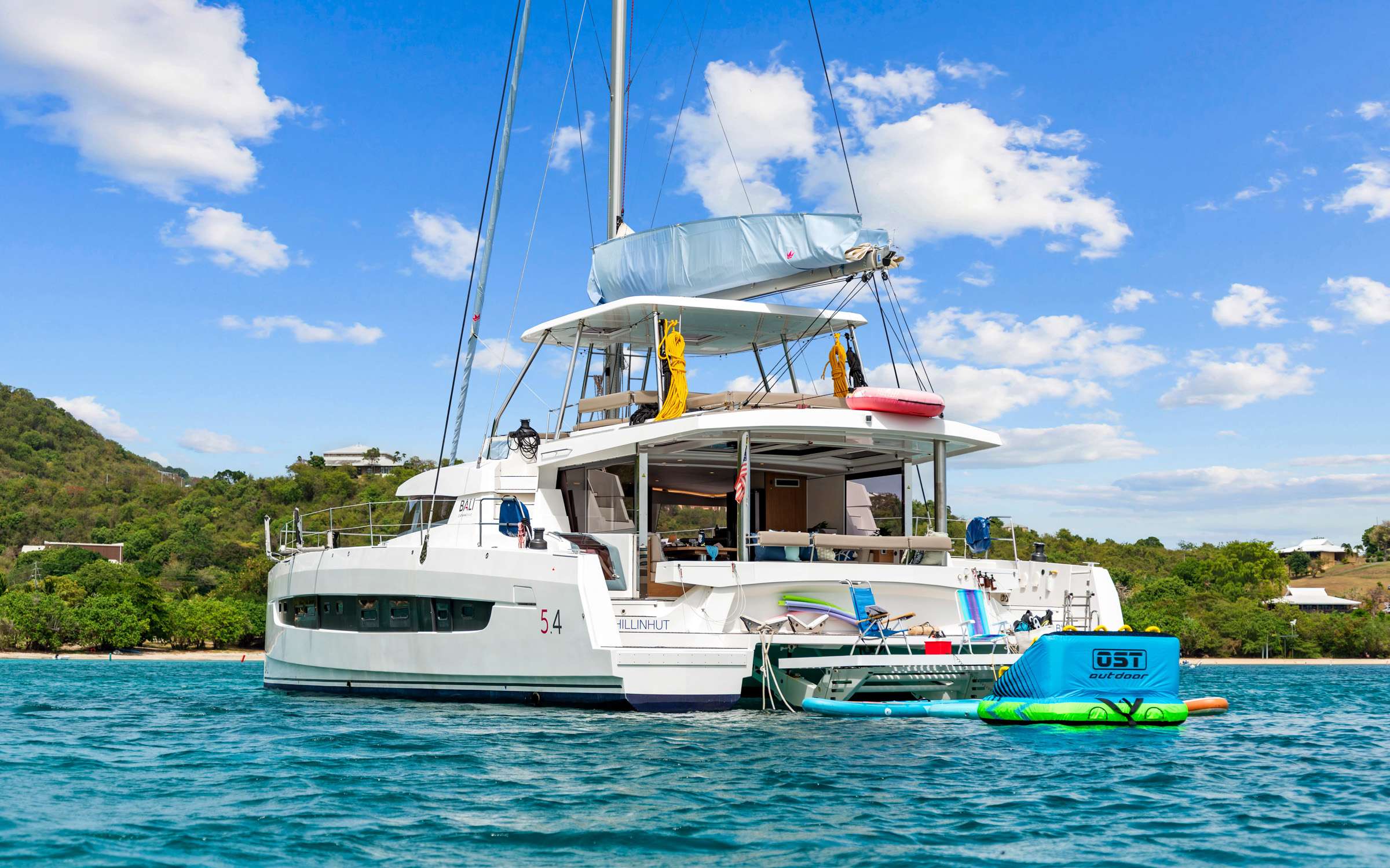 Charter Yacht CHILLIN HUT - Bali 5.4 - 4 Cabins - Tortola - Virgin Gorda - Anegada - BVI - Caribbean