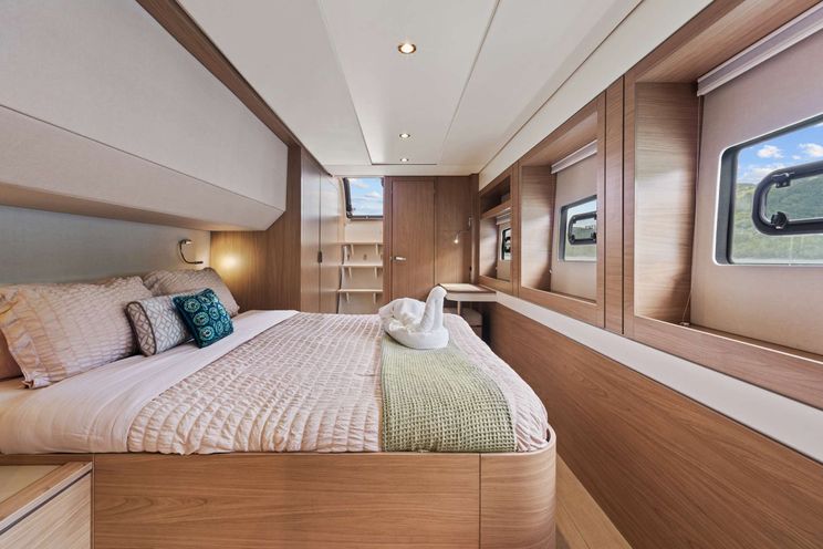 Charter Yacht CHILLIN HUT - Bali 5.4 - 4 Cabins - Tortola - Virgin Gorda - Anegada - BVI - Caribbean