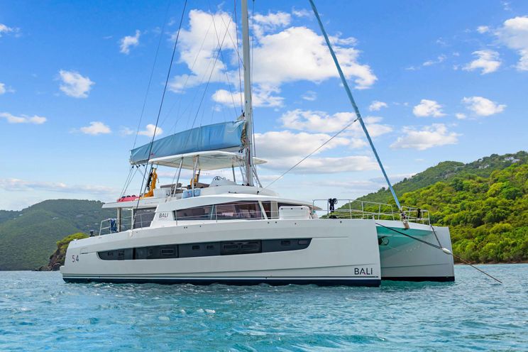 Charter Yacht CHILLIN HUT - Bali 5.4 - 4 Cabins - Tortola - Virgin Gorda - Anegada - BVI - Caribbean