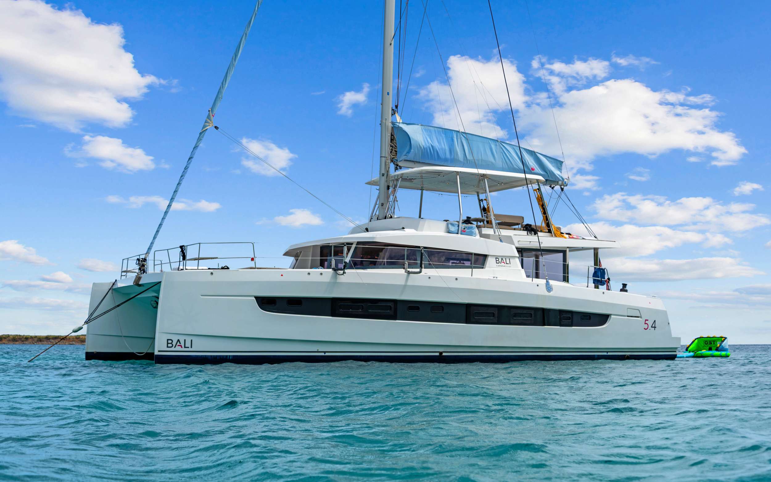 Charter Yacht CHILLIN HUT - Bali 5.4 - 4 Cabins - Tortola - Virgin Gorda - Anegada - BVI - Caribbean