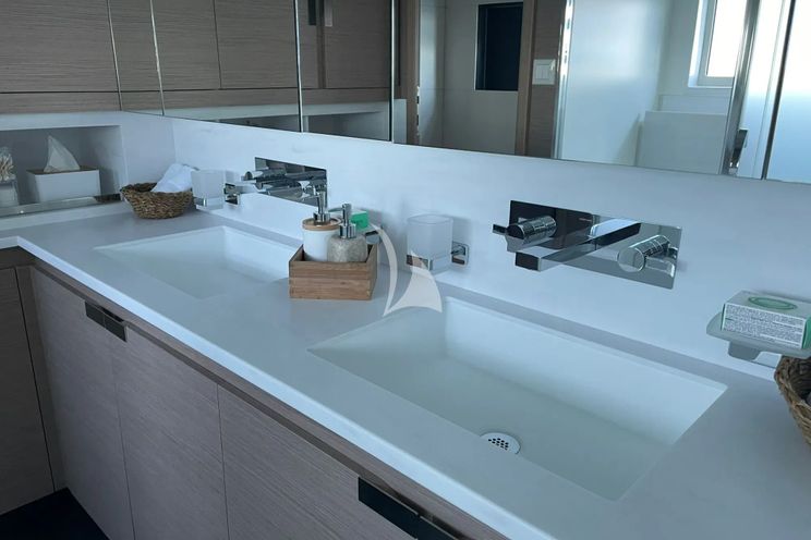 Charter Yacht CHILOE - Fountaine Pajot Alegria 67 - 4 Cabins - Palma - Mallorca - Ibiza - Balearics - Spain