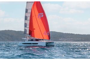 CINSELUNA - Fountaine Pajot 44 Maestro - 3 Cabins - St Raphael - Cannes - St Tropez - Nice - Antibes - Monaco - French Riviera CINSELUNA - Fountaine Pajot 44 Maestro - 3 Cabins - St Raphael - Cannes - St Tropez - Nice - Antibes - Monaco - French Riviera