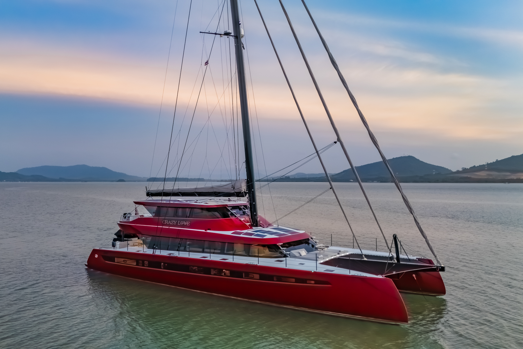 CRAZY LOVE - Hudson HH88 - 5 Cabins - Papeete - Raiatea - Tahiti - French Polynesia