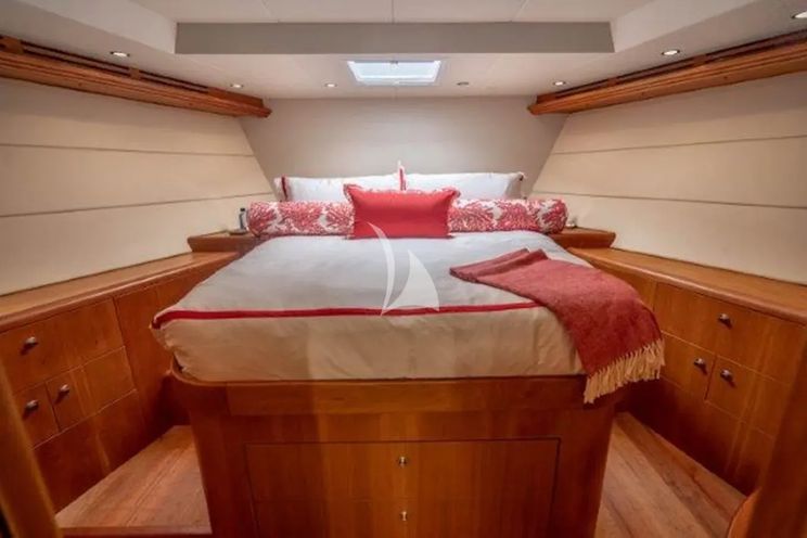 Charter Yacht CLAIRE - Hatteras 100 - 4 Cabins - West Palm Beach - Miami - Florida - Nassau - Bahamas