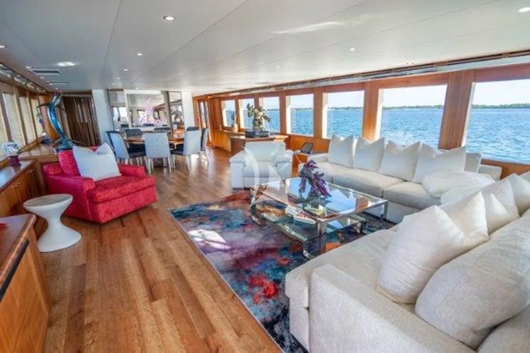 Charter Yacht CLAIRE - Hatteras 100 - 4 Cabins - West Palm Beach - Miami - Florida - Nassau - Bahamas