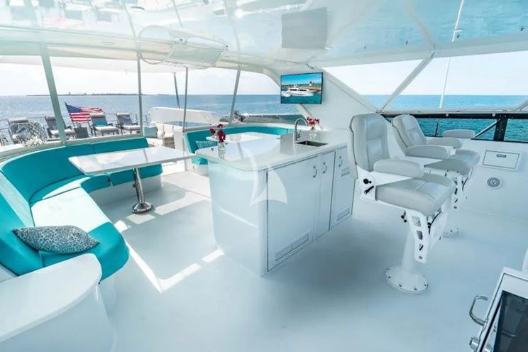 Charter Yacht CLAIRE - Hatteras 100 - 4 Cabins - West Palm Beach - Miami - Florida - Nassau - Bahamas