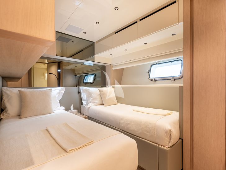 CLOUD IX Sanlorenzo SX76 - twin cabin CLOUD IX Sanlorenzo SX76 - twin cabin
