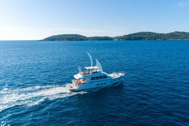 Charter Yacht CLOUD 9 - Sasga Menorquin 68 Flybridge - 3 Cabins - Dubrovnik - Split - Hvar - Croatia