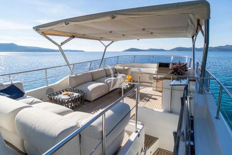 Charter Yacht CLOUD 9 - Sasga Menorquin 68 Flybridge - 3 Cabins - Dubrovnik - Split - Hvar - Croatia