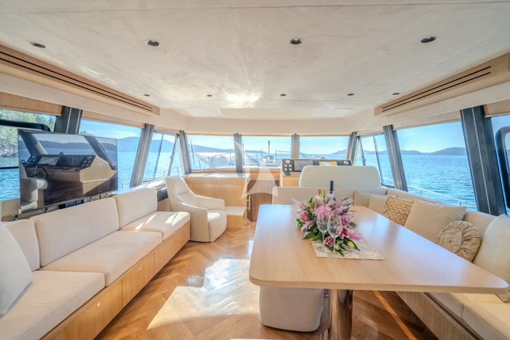 Charter Yacht CLOUD 9 - Sasga Menorquin 68 Flybridge - 3 Cabins - Dubrovnik - Split - Hvar - Croatia
