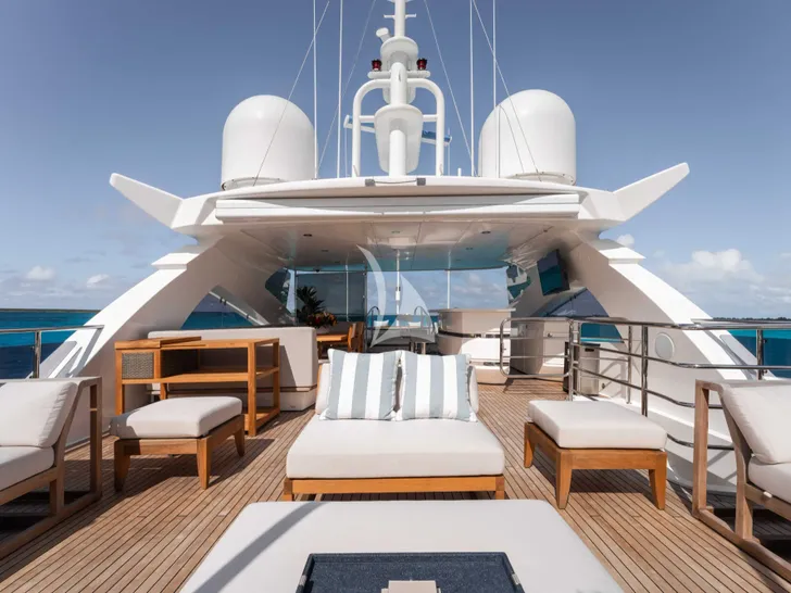 CAPTAIN MORGAN III Sunseeker 131 - sundeck CAPTAIN MORGAN III Sunseeker 131 - sundeck
