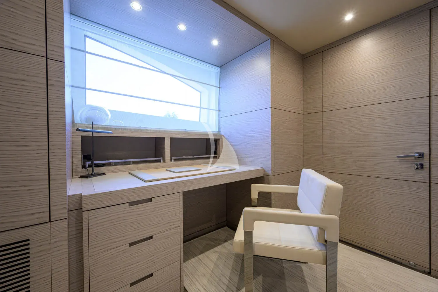 Charter Yacht COFINA - Benetti Classic Supreme 132 - 6 Cabins - Nassau - Exumas - Bahamas