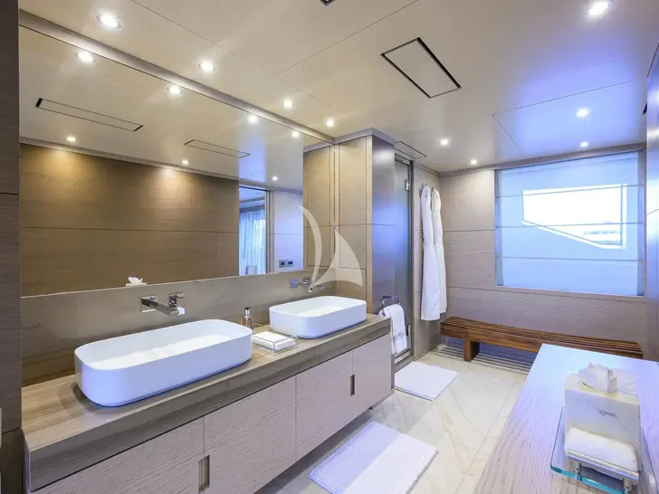 COFINA Benetti Classic Supreme 132 - master cabin vanity area COFINA Benetti Classic Supreme 132 - master cabin vanity area