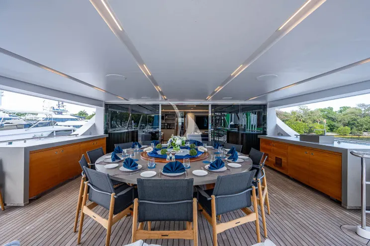 Charter Yacht COFINA - Benetti Classic Supreme 132 - 6 Cabins - Nassau - Exumas - Bahamas