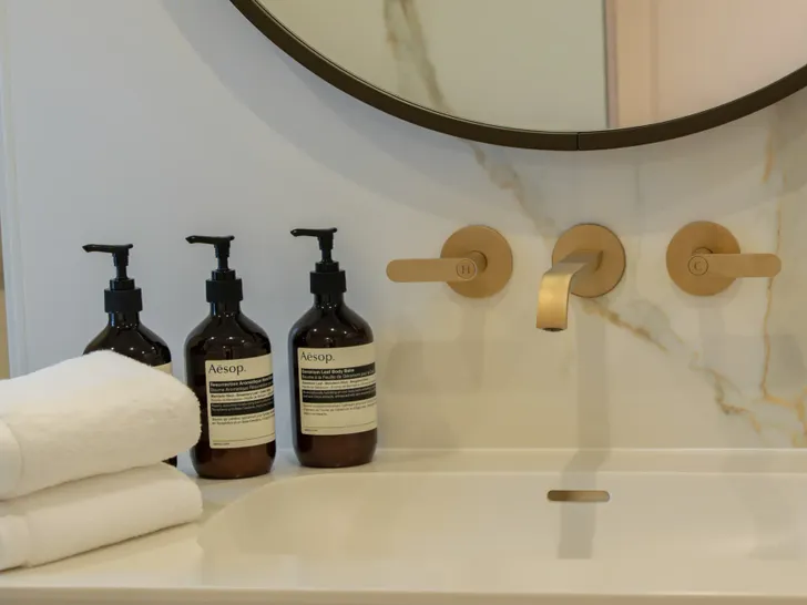 COLIBRI Sunreef 80 Power - VIP cabin 1 bathroom COLIBRI Sunreef 80 Power - VIP cabin 1 bathroom