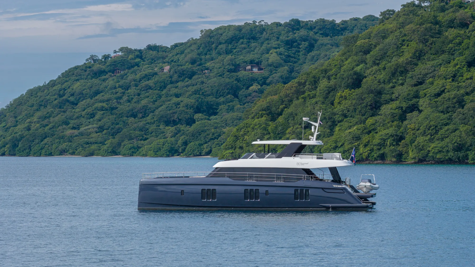 COLIBRI Sunreef 80 Power - side profile