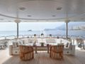 COME PRIMA Benetti Golden Gate 50 - aft deck alfresco dining area COME PRIMA Benetti Golden Gate 50 - aft deck alfresco dining area
