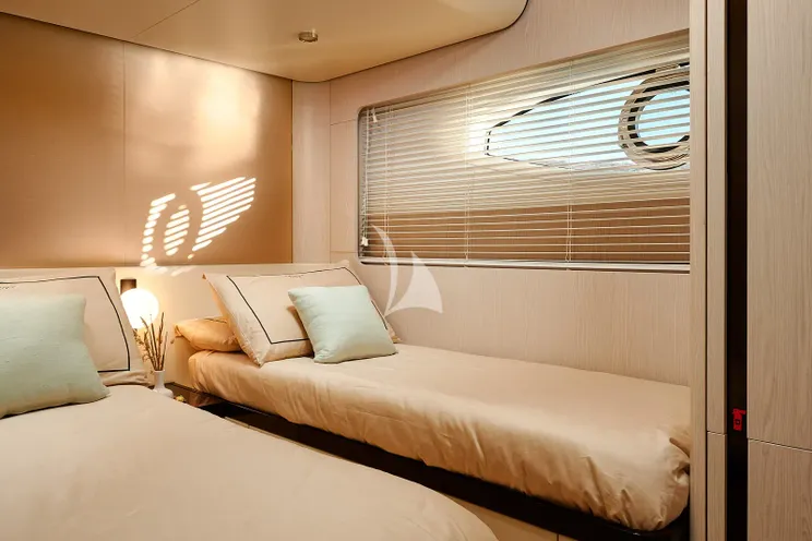 Charter Yacht CONCORD'S 6 - Azimut 78 - 4 Cabins - Split - Dubrovnik - Zadar - Trogir - Croatia