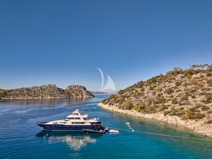 CONDOR A Tecnomar Nadara 41 RPH - anchored CONDOR A Tecnomar Nadara 41 RPH - anchored