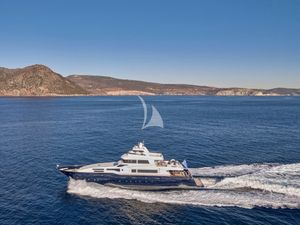 CONDOR A - Tecnomar Nadara 41 RPH - 5 Cabins - Athens - Mykonos - Paros - Cyclades - Aegean - Greece CONDOR A - Tecnomar Nadara 41 RPH - 5 Cabins - Athens - Mykonos - Paros - Cyclades - Aegean - Greece