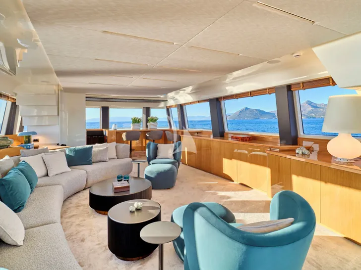 CONDOR A Tecnomar Nadara 41 RPH - sky lounge CONDOR A Tecnomar Nadara 41 RPH - sky lounge