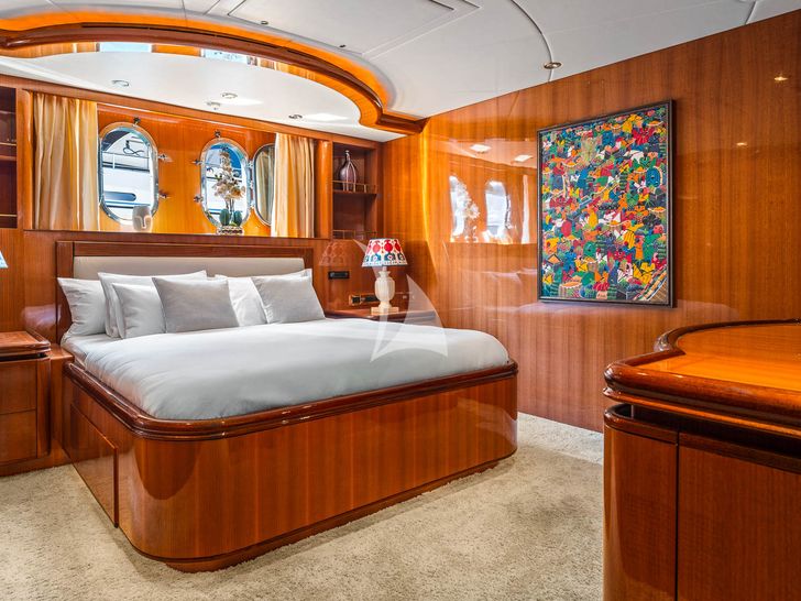 CONTE STEFANI Horizon 35m - VIP cabin 1 wide shot CONTE STEFANI Horizon 35m - VIP cabin 1 wide shot