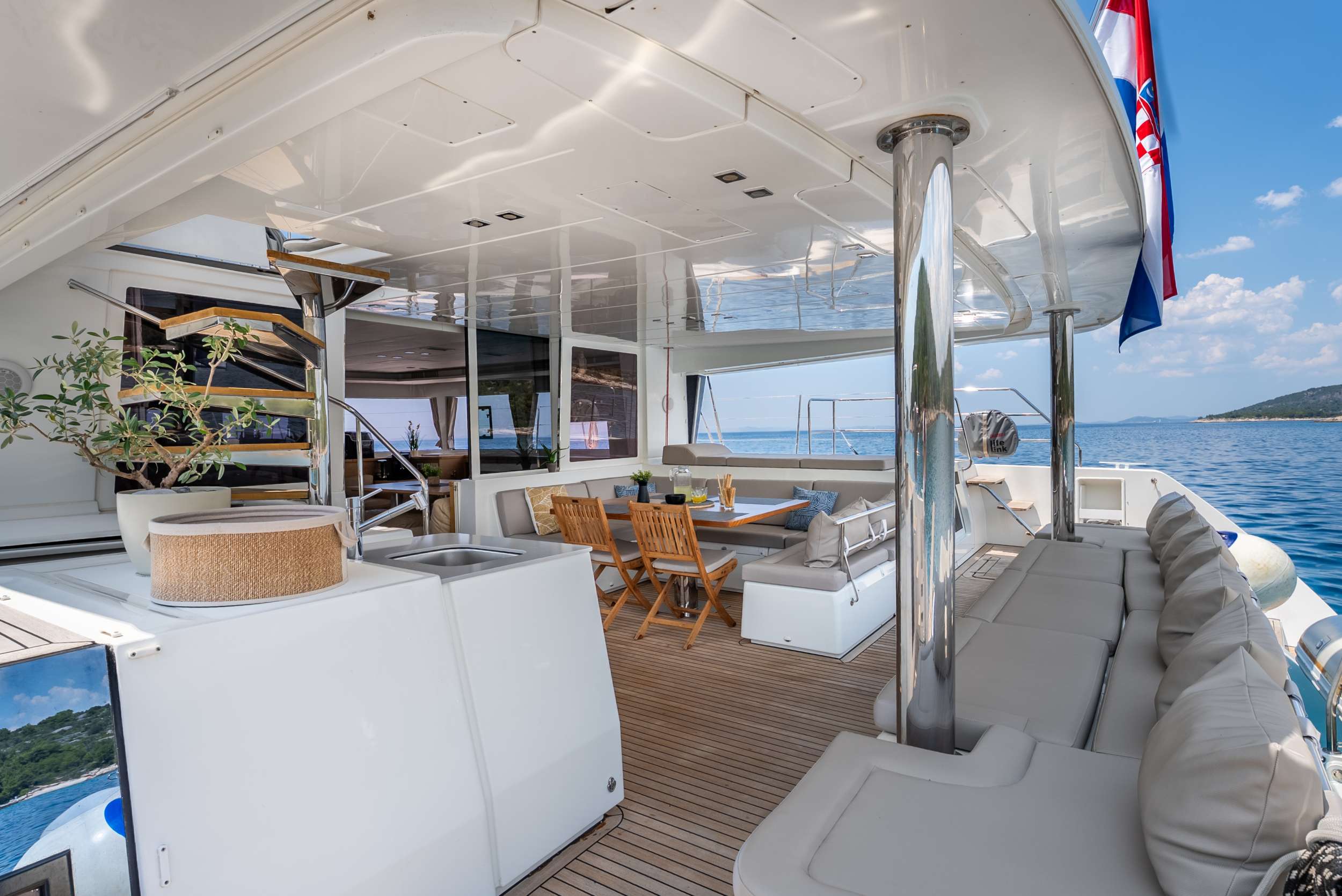 Charter Yacht COOL BREEZE - Lagoon 560 - 4 Cabins - Split - Hvar - Dubrovnik - Trogir - Croatia