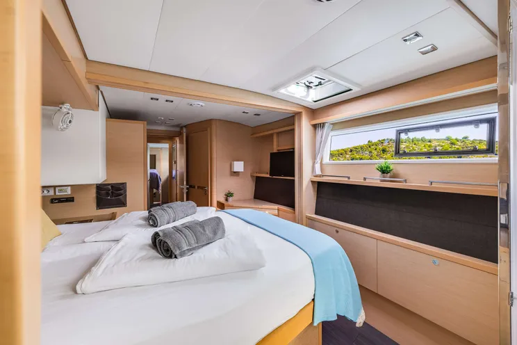 Charter Yacht COOL BREEZE - Lagoon 560 - 4 Cabins - Split - Hvar - Dubrovnik - Trogir - Croatia
