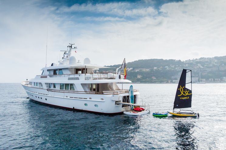 Charter Yacht CORNELIA - RMK Marine 34m - 4 Cabins - Cannes - Monaco - St Tropez - Nice - Antibes - the French Riviera