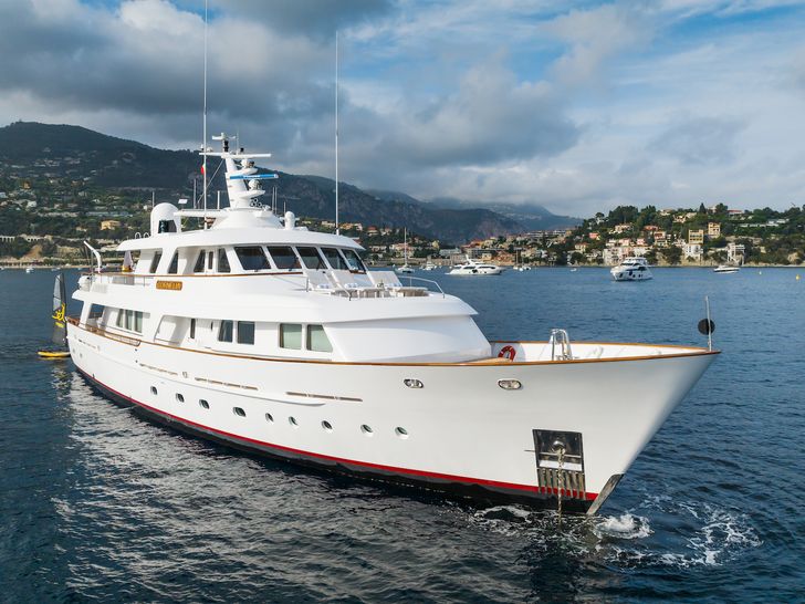 CORNELIA RMK Marine 34m - anchored CORNELIA RMK Marine 34m - anchored