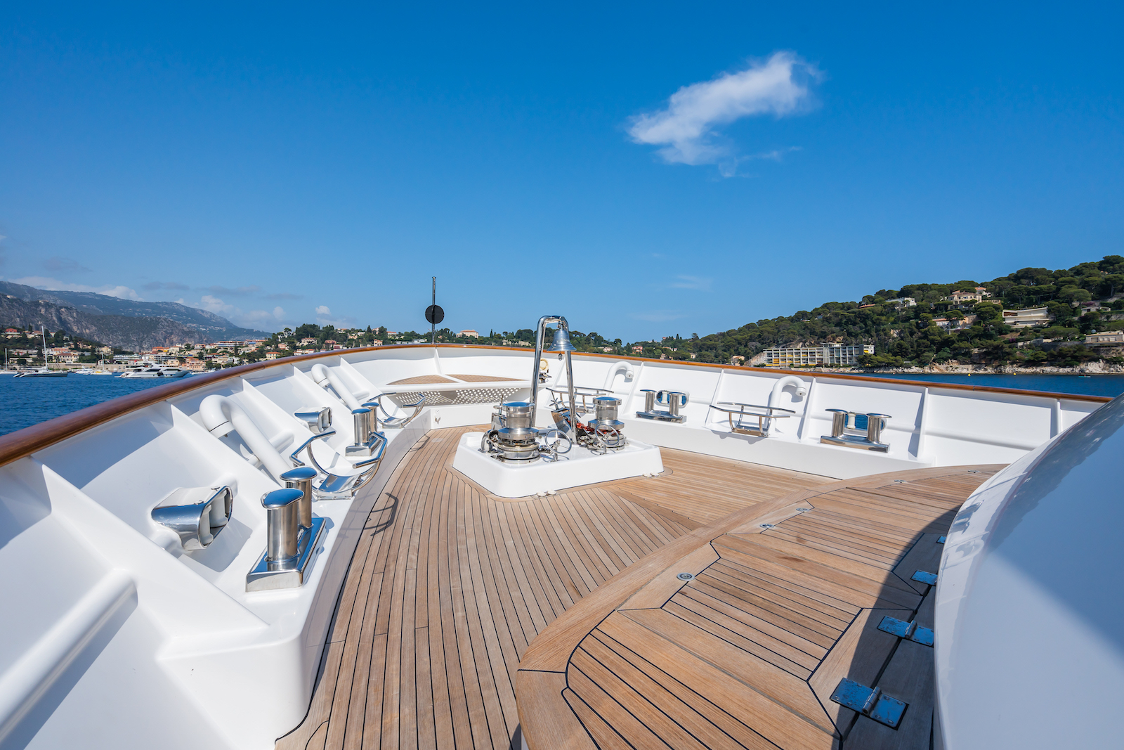 Charter Yacht CORNELIA - RMK Marine 34m - 4 Cabins - Cannes - Monaco - St Tropez - Nice - Antibes - the French Riviera