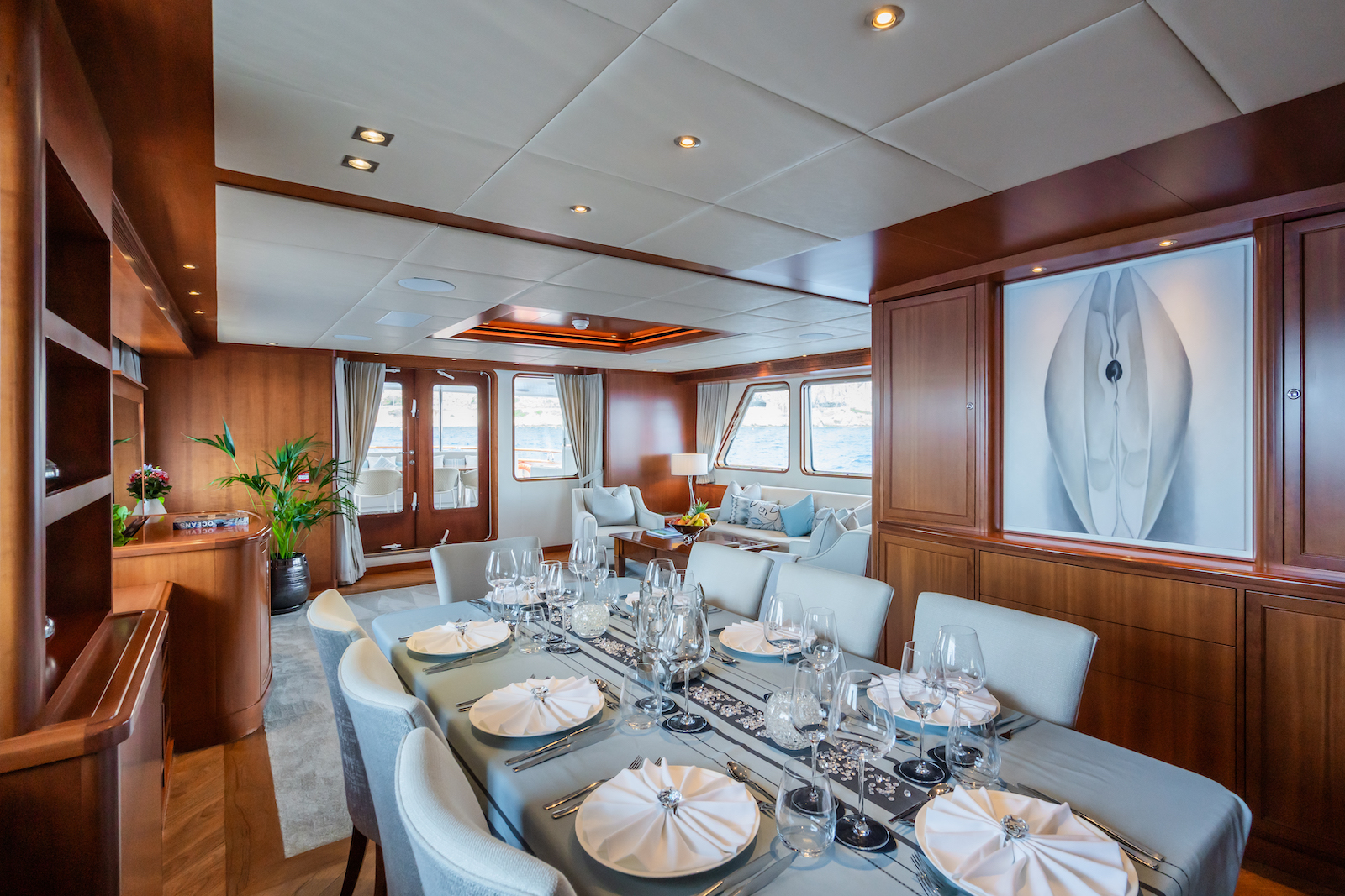 Charter Yacht CORNELIA - RMK Marine 34m - 4 Cabins - Cannes - Monaco - St Tropez - Nice - Antibes - the French Riviera