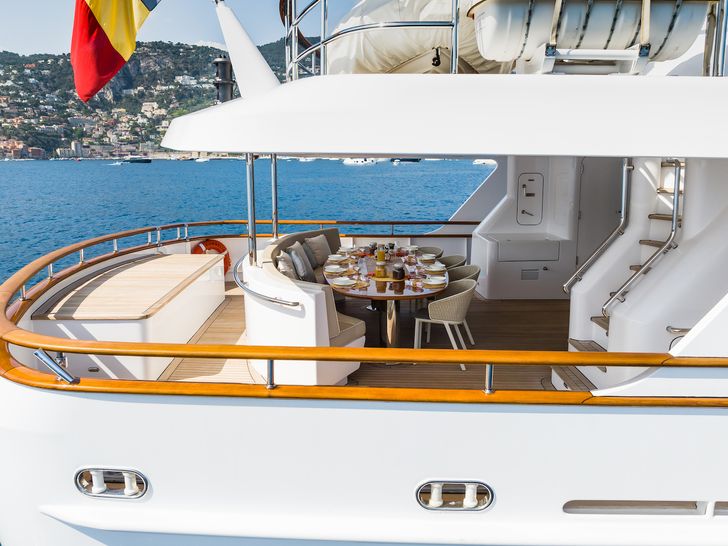 CORNELIA RMK Marine 34m - main aft deck CORNELIA RMK Marine 34m - main aft deck