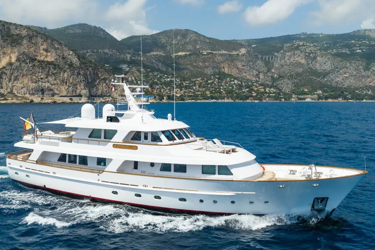 Charter Yacht CORNELIA - RMK Marine 34m - 4 Cabins - Cannes - Monaco - St Tropez - Nice - Antibes - the French Riviera