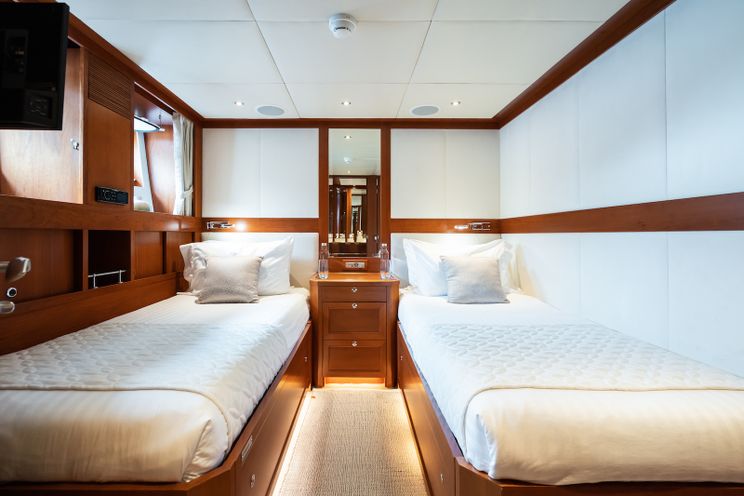 Charter Yacht CORNELIA - RMK Marine 34m - 4 Cabins - Cannes - Monaco - St Tropez - Nice - Antibes - the French Riviera