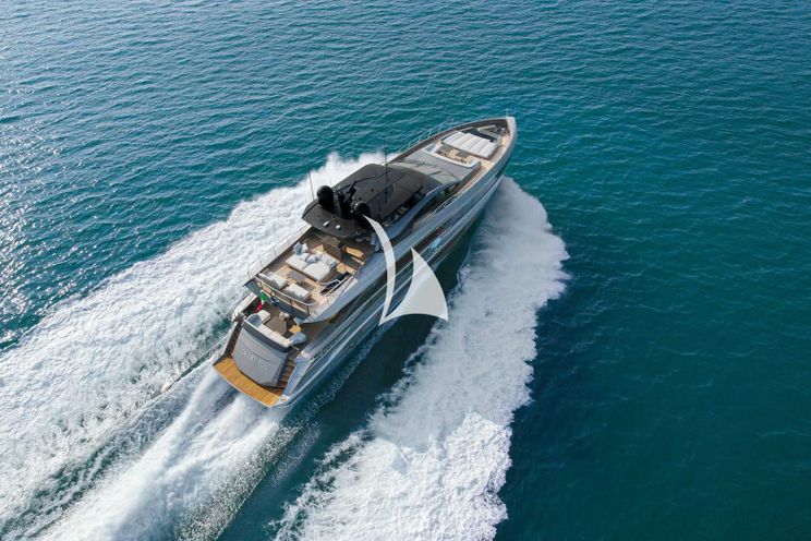 Charter Yacht CRAZY TOO - Mangusta 109 - 5 Cabins - Antibes - Cannes - Monaco - St Tropez