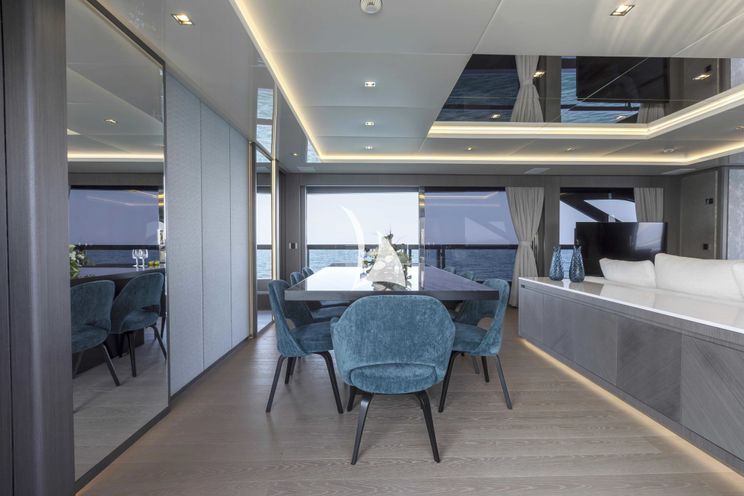 Charter Yacht CRAZY TOO - Mangusta 109 - 5 Cabins - Antibes - Cannes - Monaco - St Tropez