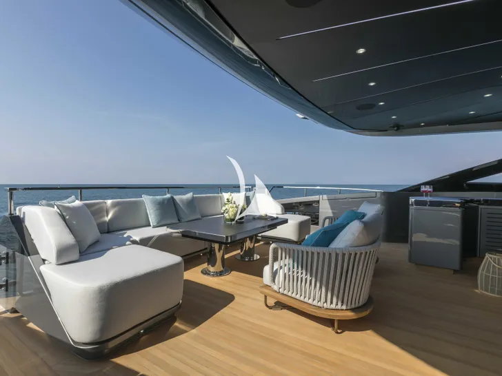 CRAZY TOO Mangusta 109 Main Aft CRAZY TOO Mangusta 109 Main Aft