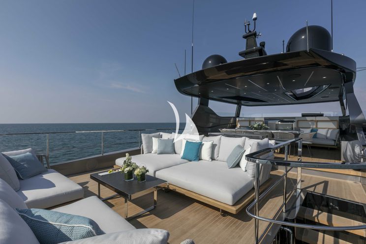 Charter Yacht CRAZY TOO - Mangusta 109 - 5 Cabins - Antibes - Cannes - Monaco - St Tropez