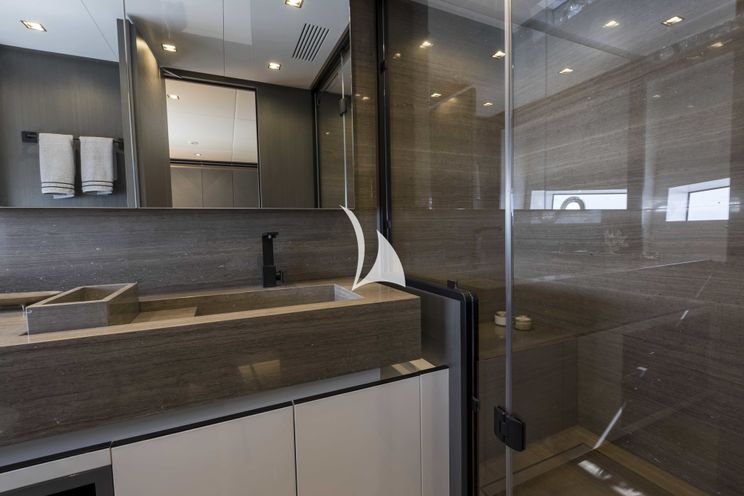 Charter Yacht CRAZY TOO - Mangusta 109 - 5 Cabins - Antibes - Cannes - Monaco - St Tropez