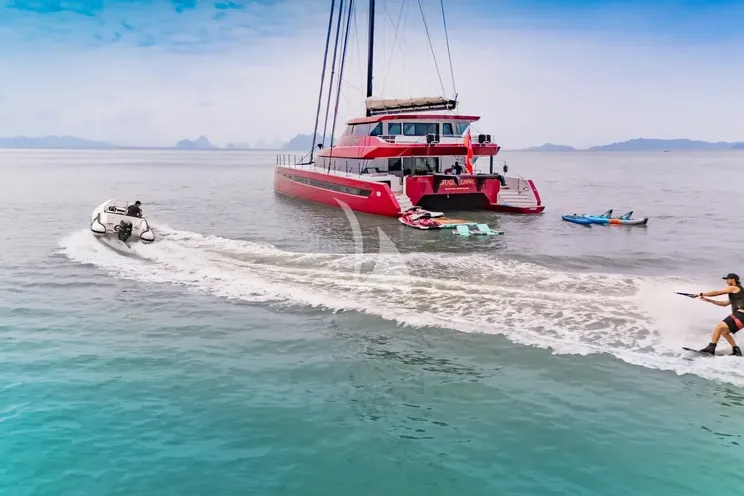 Charter Yacht CRAZY LOVE - Hudson HH88 - 5 Cabins - Papeete - Raiatea - Tahiti - French Polynesia