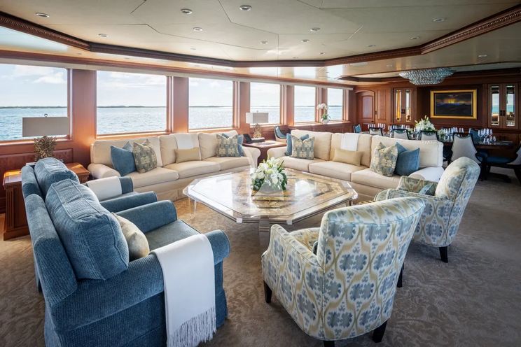 Charter Yacht CROSSED SABRE - Burger 144 - 7 Cabins - Nassau - Exumas - Bahamas