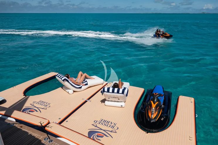 Charter Yacht CROSSED SABRE - Burger 144 - 7 Cabins - Nassau - Exumas - Bahamas