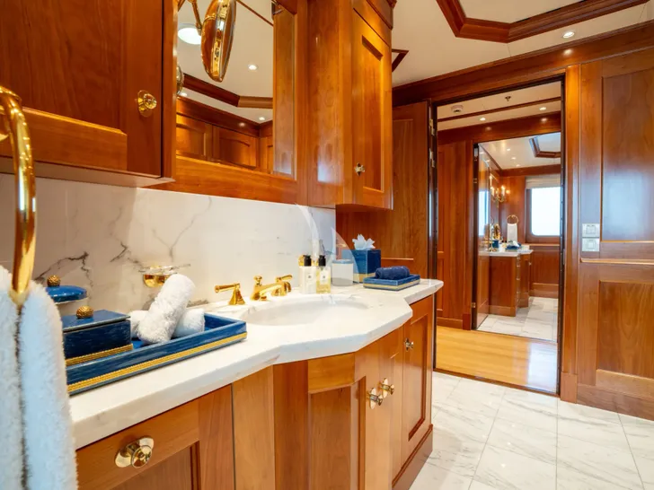 CUPANI Royal Denship 63m - master cabin his and hers bathroom CUPANI Royal Denship 63m - master cabin his and hers bathroom