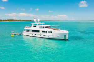 CURFEW II - Mengi Yay Serenitas - 5 Cabins - Nassau - Exumas - Bahamas CURFEW II - Mengi Yay Serenitas - 5 Cabins - Nassau - Exumas - Bahamas