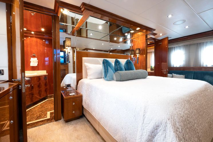 Charter Yacht CYNDERELLA - Hargrave 101 - 4 Cabins - New England - St Thomas - Virgin Islands